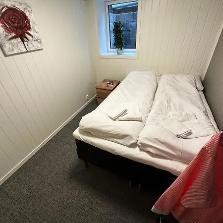 Sentral Leilighet Med 3 Soverom Og Kjokken - Mare Tromsø Eksteriør bilde