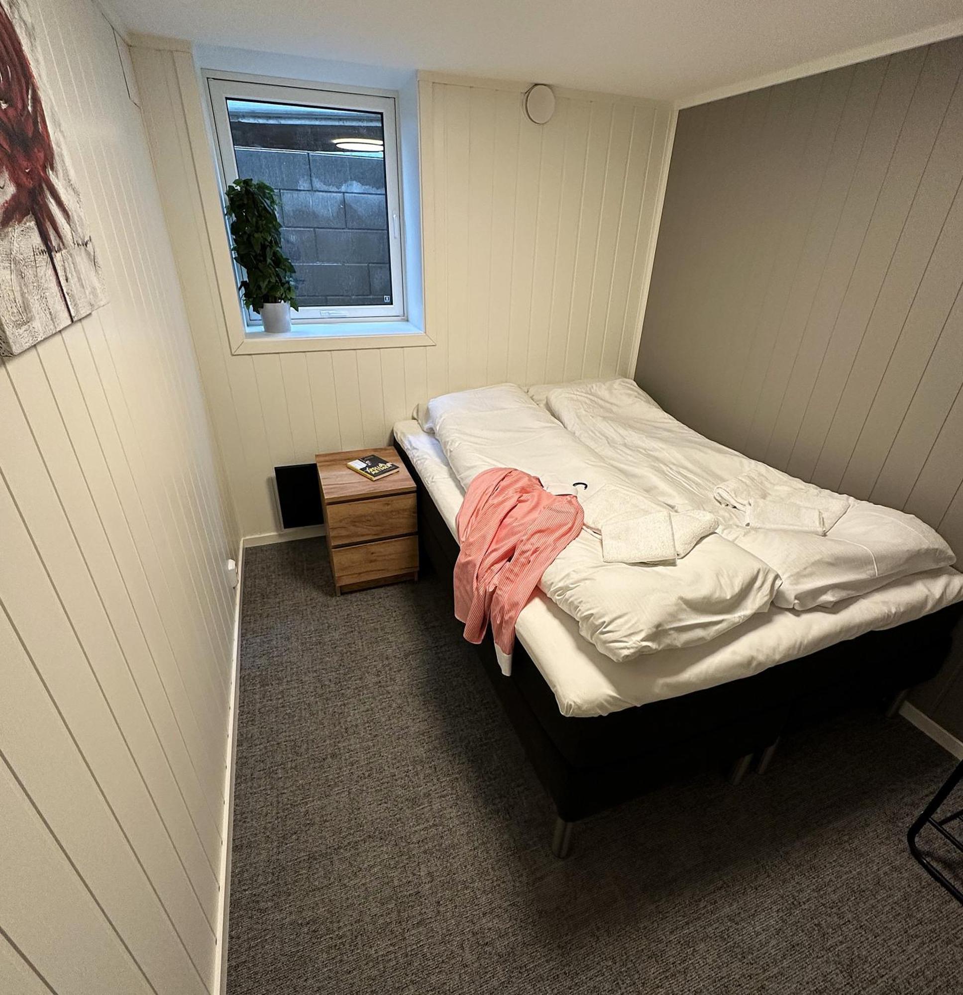 Sentral Med 3 Soverom Og Kjokken - Mare Apartment *